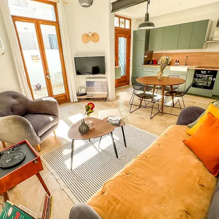 Ac - Private Parking - Close To The Ramparts Holiday home *