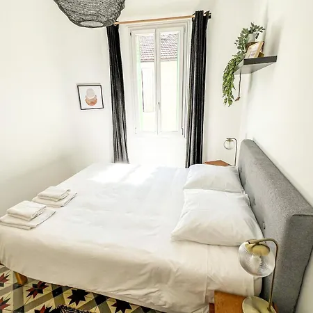 Ac - Private Parking - Close To The Ramparts Holiday home *