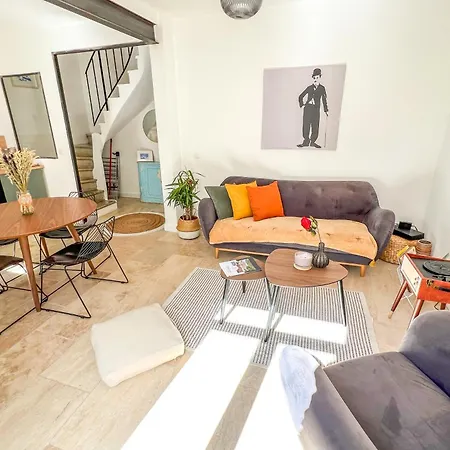 Ac - Private Parking - Close To The Ramparts Holiday home